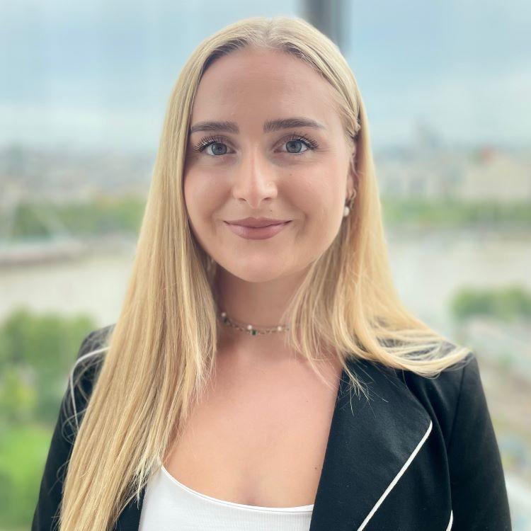 Con Sheffield Headshot